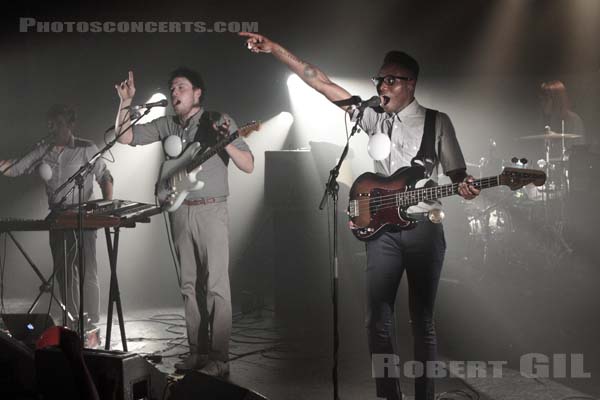 METRONOMY - 2011-05-04 - PARIS - La Cigale - 